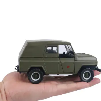 1:32 Rozsahu Jeep Diecast Model Vytiahnuť Späť Svetlo, Zvuk Auta, Hračky Kolekcia Darček pre Nový Rok, Vianoce