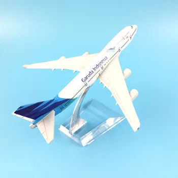 1:400 16 CM GARUDA INDONESIA Boeing 747 KOVOVÉ ZLIATINY MODEL LIETADLA Modelu LIETADLA Deti Hračky Nový Rok/Narodeniny/Zbierky Dary