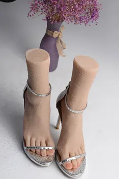 1 pár realistické ženské nohy s kostra, prsty môže urobiť pevné pohyby, foot fetish silikónové simulačný model noha