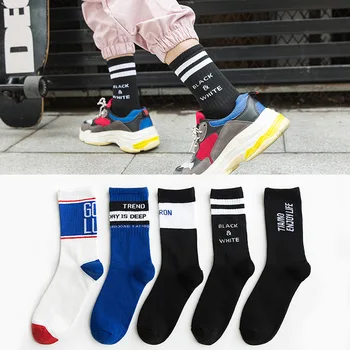 10pcs=5 párov Európskej American fashion street príliv ponožky, doplnky, ponožky pánske osobnosti vysokej trubice hip hop bavlna posádky športové ponožky