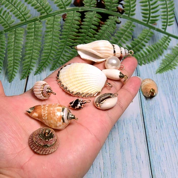 12pcs/veľa Prírodných Shell Náhrdelník Prívesok Conch Sea Shell zobrazili kľúčové tlačidlá Pre DIY Náušnice Plný Drahokamu Šperky Čo Dropshipping