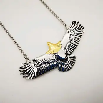 2 tón Indickej pánske elegantné Flying eagle prívesok náhrdelník módne 316L nerezovej ocele Zvierat eagle náhrdelník šperky mužov cool