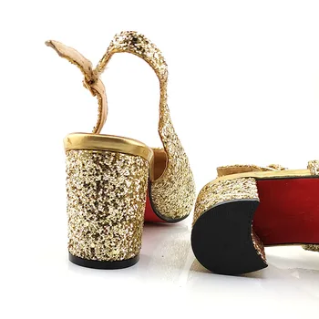 2019 Najnovší štýl, Zlatá farba Afriky obuvi a taška nastaviť Polovice päty taliansky dizajn obuvi s príslušnými taška najpredávanejšie dámske