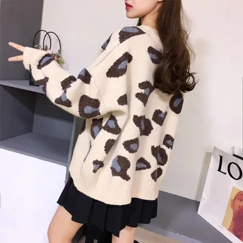2020 jeseň nový sveter voľné tvaru pulóver lenivý štýl leopard tlač sveter žien vonkajšie nosenie pulóver