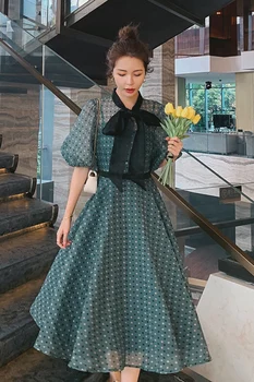 2020 Lete Nové Svietidlo Krátky Rukáv Luk Golier Dot Bežné Šaty Žien Voľné Kórejský Úrad Lady Elegantné Veľké Lem Party Šaty W101