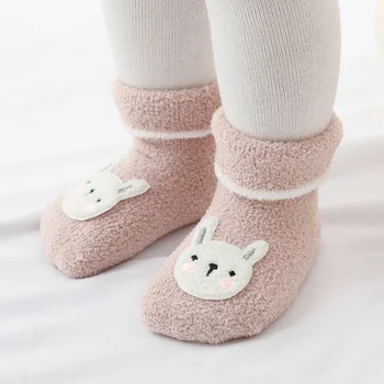 2020 Zahustiť novorodenca Coral Fleece ponožky plus velvet zahusťovanie baby ponožky non-slip Batoľa detská zimná Cartoon Bábika ponožky
