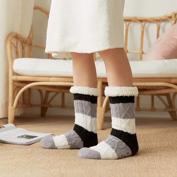 2020 Zimné Hrubé Teplé Ženy Ponožky Velvet Silikónový Anti-Slip Fleece Domov Poschodí Ponožky Harajuku Dámske Vtipné Ponožky Vianočné Darčeky