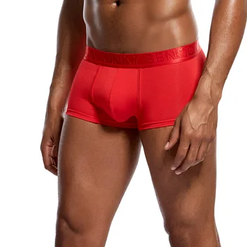 2021 Men 's Modálne boxerky Tenké Priedušná Mládež Bielizeň Solid Color Trend Muž spodná Bielizeň U Vypuklé Puzdro Nohavice