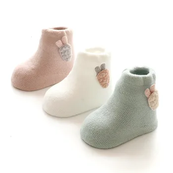 3 Pár Jeseň A V Zime Udržať Teplé Ponožky Nové Bavlna Roztomilý Módne Unisex Dieťa Novorodenec Čerstvé Candy Farby Dieťa Proti Sklzu Ponožky