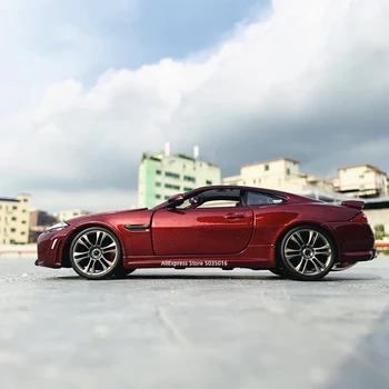 Bburago 1:24 Jaguar XKR-S Roadster, simulácia zliatiny auto lejacích model remesiel dekorácie zbierku hračiek nástroje darček