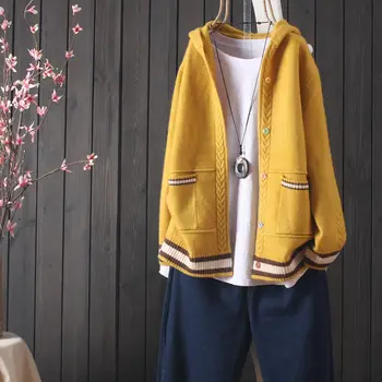 Bunda dámske 2020 jeseň nový pletený sveter s kapucňou kórejský štýl malé čerstvé tlačidlo sveter vonkajšom hornom vrecku