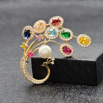 CINDY XIANG Farebnými Zirkónmi Páva Brošňa Pre Ženy Móda Vták Brošňa Pin Medené Šperky, Luxusné Jeseň Príslušenstvo