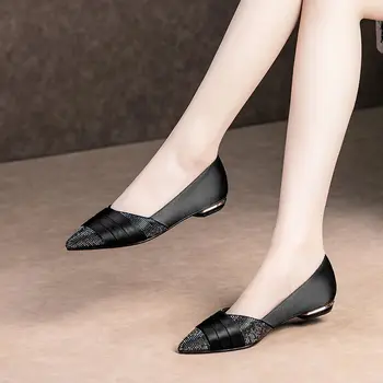 Cresfimix chaussures dosky femmes ženy móda black pu kožené ploché topánky lady bežné biele mokasíny žena v pohode topánky a3580