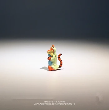 Disney Winnie the Pooh Tigger 2,5 cm mini bábika Akcie Obrázok Anime Dekorácie Zber Figúrka Toy model pre deti