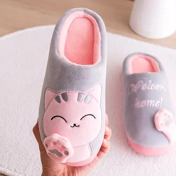 Domáce papuče ženy sandále 2021 pohodlné teplé cartoon dámske topánky vnútorné papuče topánky žena zapatos de mujer
