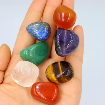 Hrubý Kameň Perličiek Jogy Power Stone Sedem Farba Crystal Čakra Hrubý Kameň Modlitbu, Duchovné Myšlienky Kameň Náhrdelník S Príveskom, Šperky