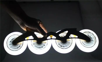 Japy Skate LED Flash Rýchlosť Skate Kolesá 8 Ks/Veľa Originálne 90 100 110 mm Rýchlosť Korčuľovanie Kolesá LED Osvetlenie Patines Pneumatiky