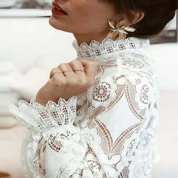 Jednoducho Elegantné biele čipky, blúzky, košele Sexy duté sa výšivky ženská blúzka Ženy dlho svietidla rukávom letné topy žena