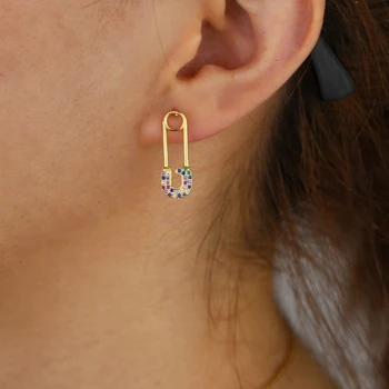 Jednoduché minimálne ženy šperky, Zlato, 5 farebné cz spevnené bezpečnostné pin spinky stud módne náušnice
