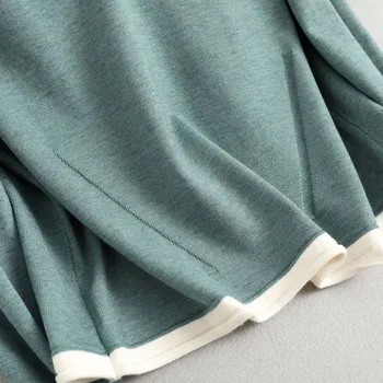 Jesenné a zimné dámske svetre bežné farbou tvaru dlhé rukávy falošné dvoch-dielny sveter