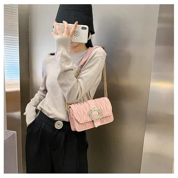 Jesenné a zimné násobne dámy taška 2020 nové kórejské značky módnych jedného pleca messenger taška textúra reťazca malé námestie, taška