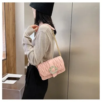 Jesenné a zimné násobne dámy taška 2020 nové kórejské značky módnych jedného pleca messenger taška textúra reťazca malé námestie, taška