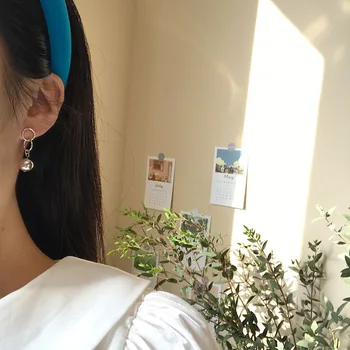 Kórejský S925 striebro módne jednoduché a elegantné dvojité-krúžok strieborné korálky náušnice online celebrity žena