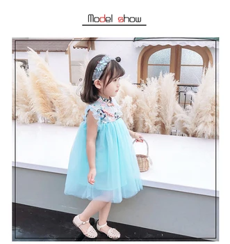Letné nový chlapec dievča bez rukávov výšivky strane princezná šaty šaty Čínsky štýl šaty gázy šaty party šaty.