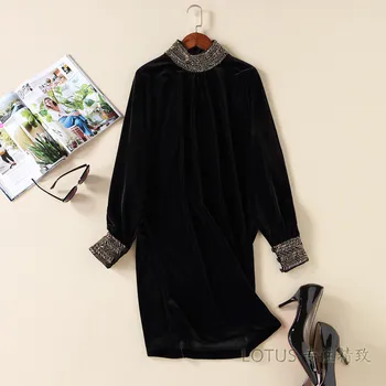 Luxusné Príručka korálkové Zamatové Šaty 2018 Nové Dráhy Jeseň Ženy Dlhý rukáv Turtleneck Čierna Vintage Dámske Šaty Hot predaj