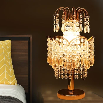 Moderný Európsky Crystal Stolové Lampy, Luxusné Tvorivé Teplé Princezná Izba, Spálňa, Nočné Lampy, Móda, Svadobné Dekorácie, Lampy
