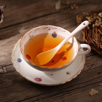 Móda kosti čína šálku kávy nastaviť camelias čaj nastaviť kvalitu keramické d'Angleterre ručné cup set hrnček caneca hrnček kávy