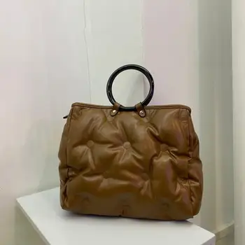 Móda priestor čalúnená veľkú kapacitu kapsičky dizajnér kolo rukoväť luxusné kabelky pu kožené dole bavlna ramenný crossbody tašky