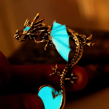 Najnovšie dizajn dragon Ucho Putá cobra Ucho Putá SVIETIŤ v TME dragon Ucho klip náušnice Náušnice Klip Náušnice ŽENY, dievčatá darček