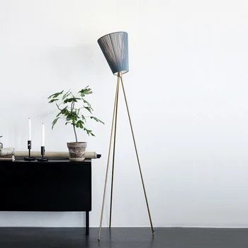 Nordic Dizajnér Poschodí Lampa Moderného Železa Statív Stojacie Lampy Pre Obývacia Izba, Spálňa Štúdia Dekor Kreatívne Domáce E27 Stojaca Lampa