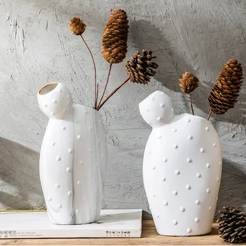 Nordic doplnky, keramické vázy remeselné moderná obývacia izba víno kabinet ploche sušené kvety kvetinové aranžmán domáce dekorácie