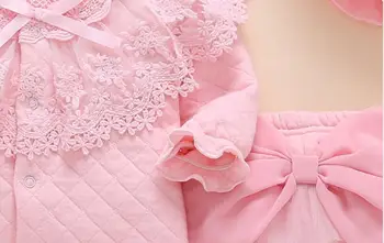 Novorodenca dievča spadajú zimné oblečenie, oblečenie & set Stredne hrubé teplé polstrovaný top vrchné oblečenie+nohavice+klobúk ružovej čipky princezná oblečenie