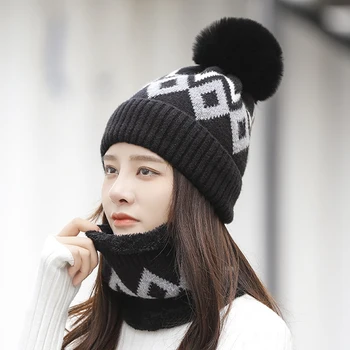 Nové zimné klobúk ženy je teplý a windproof outdoor šatku pletené klobúk kórejský módne ucho čiapky vlnené čiapky