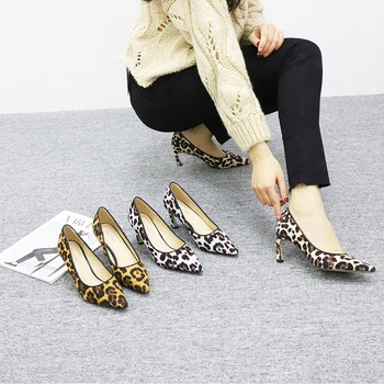 Osobné pohodlie všestranný 7 cm Vysoký Podpätok Topánky Sexy Leopard proti sklzu ukázal prst dámske topánky