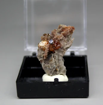 Prírodné zriedkavé sphalerite minerálnych vzoriek kamene a kryštály kremeňa kryštály liečivý kryštál veľkosť boxu 3.4 cm