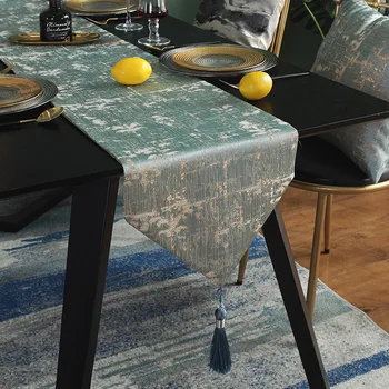 Svetlo Luxusné Pozlátené Stôl Runner High-end Konferenčný Stolík Obrus Obývacej Izby, Spálne Dekorácie Stôl Runner