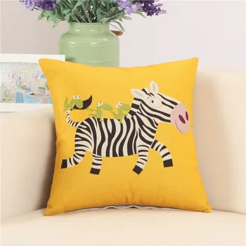 Vankúš 45*45 cm Bavlnená posteľná Bielizeň Cartoon Zebra Psa Somár Dinosaura Žirafa Tlač Hodiť Vankúš Domov Spálňa Decor Dieťa Dary