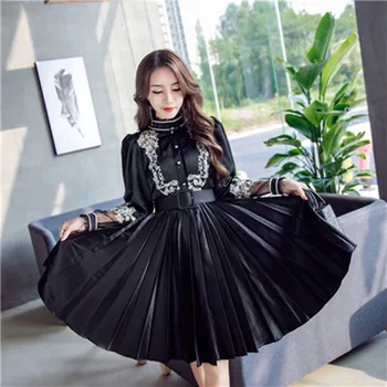 Vysoká kvalita 2019 jeseň nové výšivky šaty elegantné ženy vestidos bodycon vintage čierna strany dráhy dlhý rukáv šaty