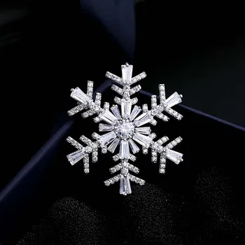 Vysoká Kvalita Cubic Zirconia Šumivé Brošňa Pre Mužov a Ženy Kabát Príslušenstvo Módy Klasické Snowflake Brošňa Kolíkmi