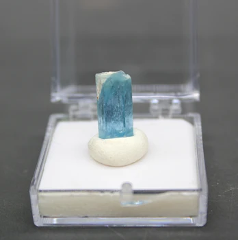 Vzácnych Prírodných Akvamarín gem Minerálne vzor kamene a kryštály liečivé kryštály kremeňa drahokamy veľkosť boxu 3.4 cm