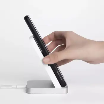 Xiao Vertikálne Vzduchom chladený Bezdrôtovú Nabíjačku 30W Max Xiao Smartphone Pôvodné rýchle bezdrôtové nabíjačky stojan Aktívne chladenie