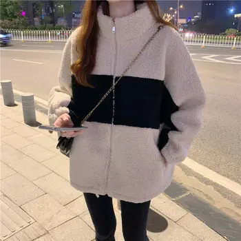 Zimné kórejský 2020 nové voľné veku zníženie módne stojan golier imitácia baránok vlny s dlhým rukávom bunda