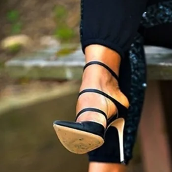 Značka topánky sexy úzke pásmo tenké vysoké podpätky letné sandále členok popruh otvorené prst gladiator party šaty žien sandále lady čerpadlá