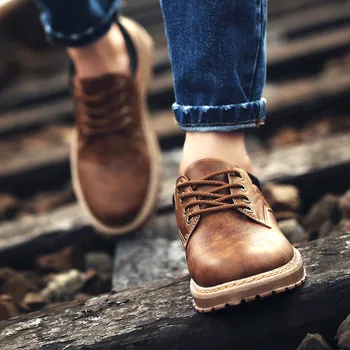 Úplne nové módne pánske bežné kožené topánky šnurovacie cestovné teniska muž oxford Pracovné topánky zapatillas deportivas RA-50