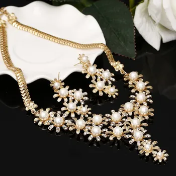 Ženy Brilantné Pearl Šperky Set Moderný Dizajn Kvety Choker Príveskom, Náhrdelníky Náušnice Nastaviť Zapojenie Svadobný Set