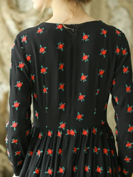 Ženy, Jeseň, Zima Vintage Elegantné Štíhle Čierne Dlhé Šaty Dámske Retro Bežné Luxusné Kvetinové Výšivky Formálne Šaty Femme